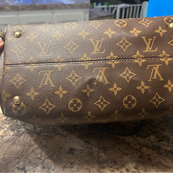 Beautiful black and canvas logo Louis Vuitton
